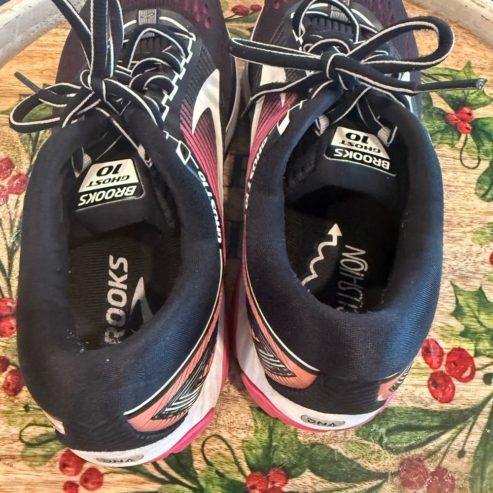 Brooks Ghost 10 Women Running Shoes Black Pink Sz 9.5 - Picture 5 of 8